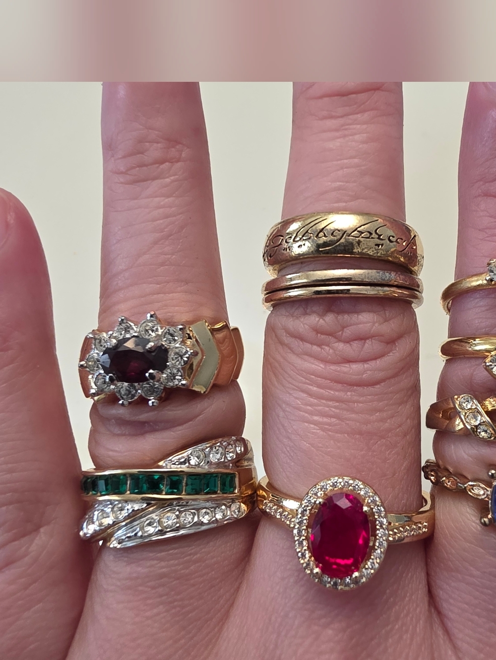 83 Piece Vintage Costume Ring Lot Bundle Estate - Picture 9 of 16